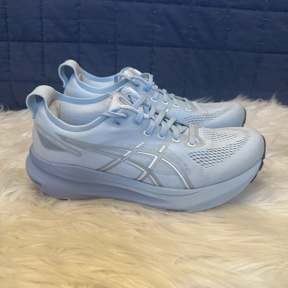 Asics GEL-KAYANO 31 Light Blue Mesh Running Sneakers